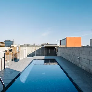 https://barcelona-apartment-republica.topbarcelonahotels.com