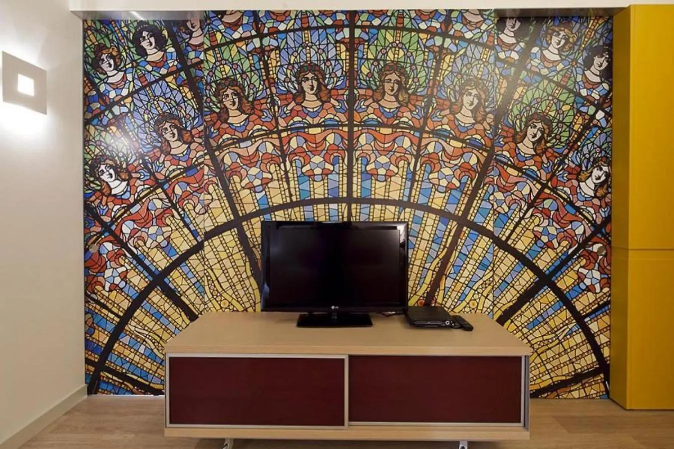 Ola Living Portaferrissa Apartment Barcelona