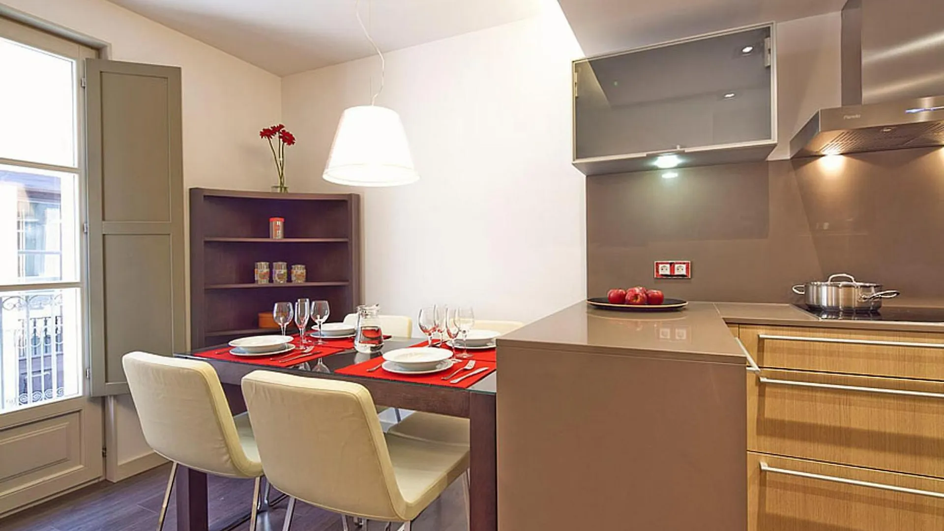 Ola Living Portaferrissa Apartment Barcelona Spain